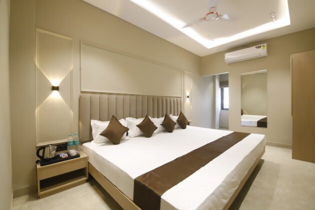 Super Deluxe Room - Image 7